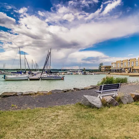 Semesterbostad Lagovida Hafenhaus H Am Stoermthaler *